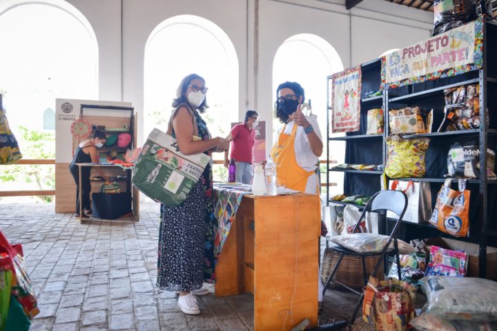 FEIRA ARTESANATO DA BAHIA VOLTA A MOVIMENTAR LENÇÓIS