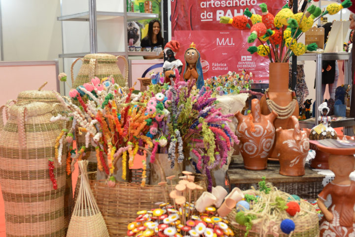 O Artesanato Da Bahia se destaca no festival Origem Week, com estande repleto de trabalhos manuais autorais criados na Bahia ﻿