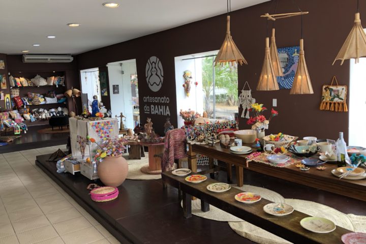 Centro de Comercialização volta a atender o público