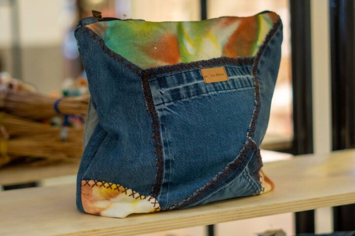 NOVOS ARTESÃOS OCUPAM A FEIRA ARTESANATO DA BAHIA NO SHOPPING DA BAHIA