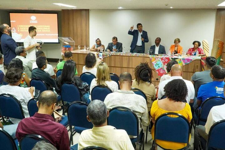 ENCONTROS DEFINEM ESTRATÉGIAS DO ARTESANATO DA BAHIA COM MUNICÍPIOS E ASSOCIAÇÕES