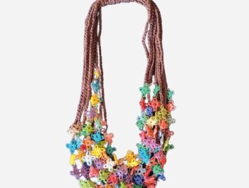 COLAR DE FLORES FRIVOLITÊ