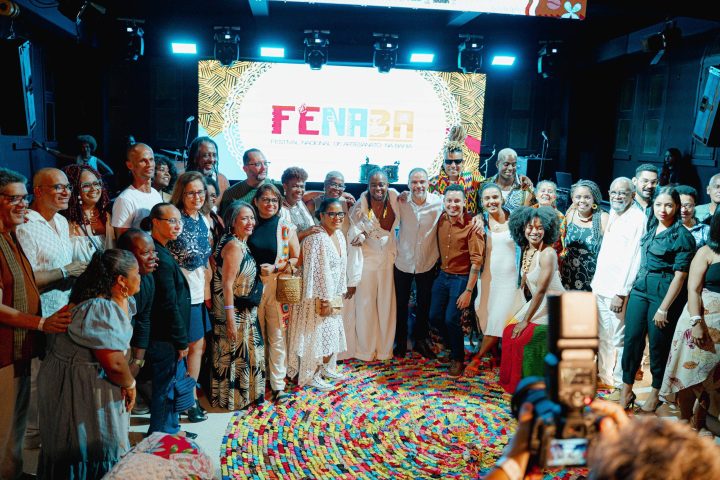 Artesanato da Bahia lança o 2º Festival Nacional do Artesanato na Bahia com desfile exclusivo dirigido por Carlos Cruz