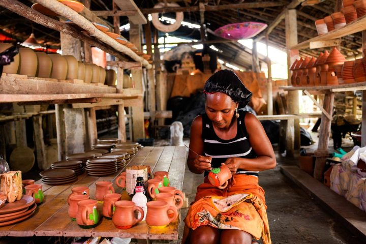 Sucesso e Legado: III Festival da Cerâmica de Maragogipinho consagra a força feminina e a arte milenar do recôncavo baiano