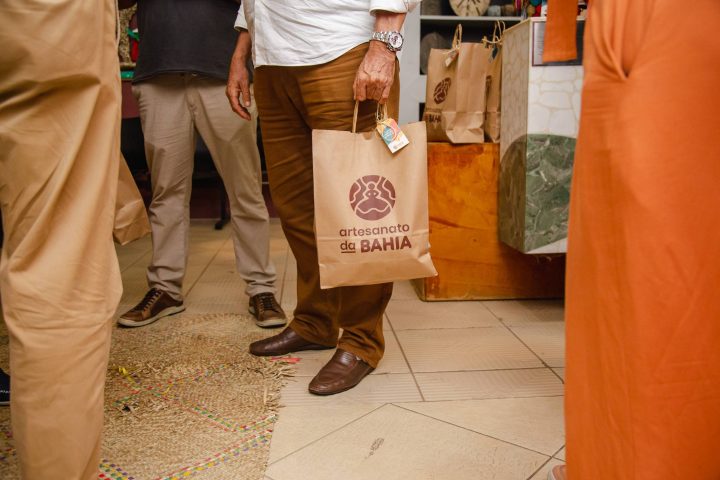 Artesanato da Bahia inicia habilitação para comercialização de novos artesãos em suas lojas