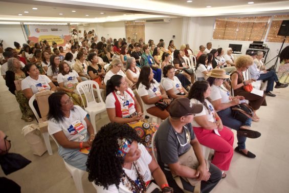 Artesanato da Bahia une tradição e tecnologia em evento comemorativo ao Dia do Artesão